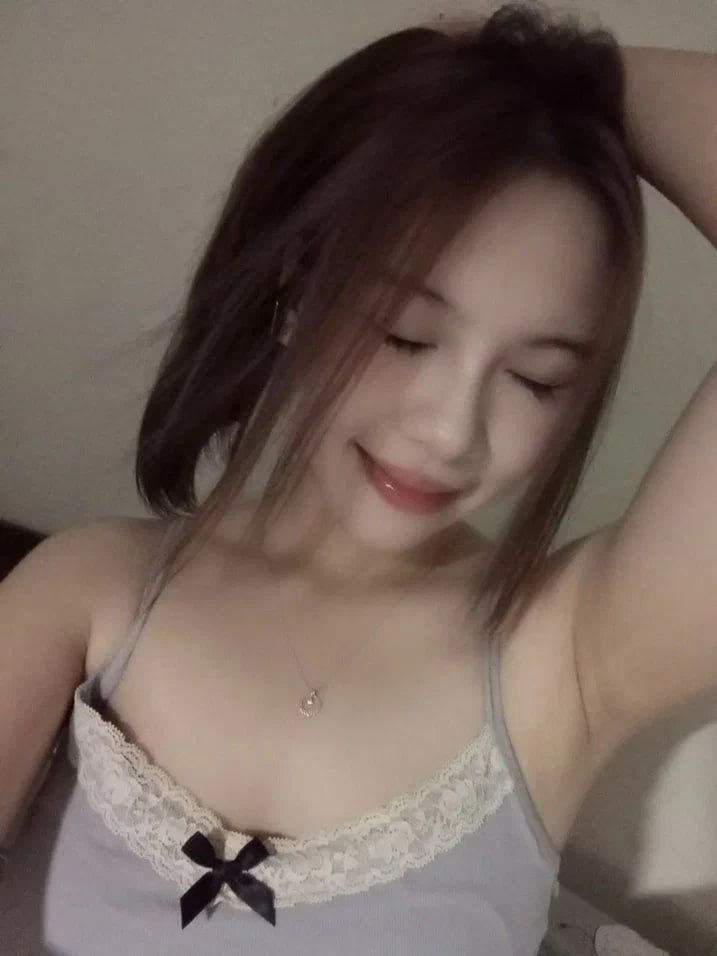 [Cuộc sống thường ngày của giám đốc], tất học sinh, phúc lợi kiểm soát chân, góc nhìn bên và phía sau